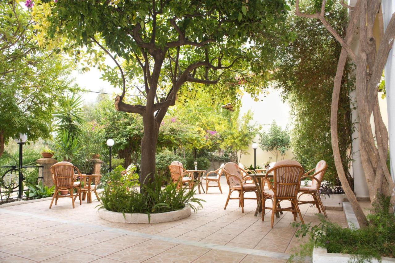 Ξενοδοχείο 'Παλλαδιον' Hotel 'Palladion' Edipsos Buitenkant foto